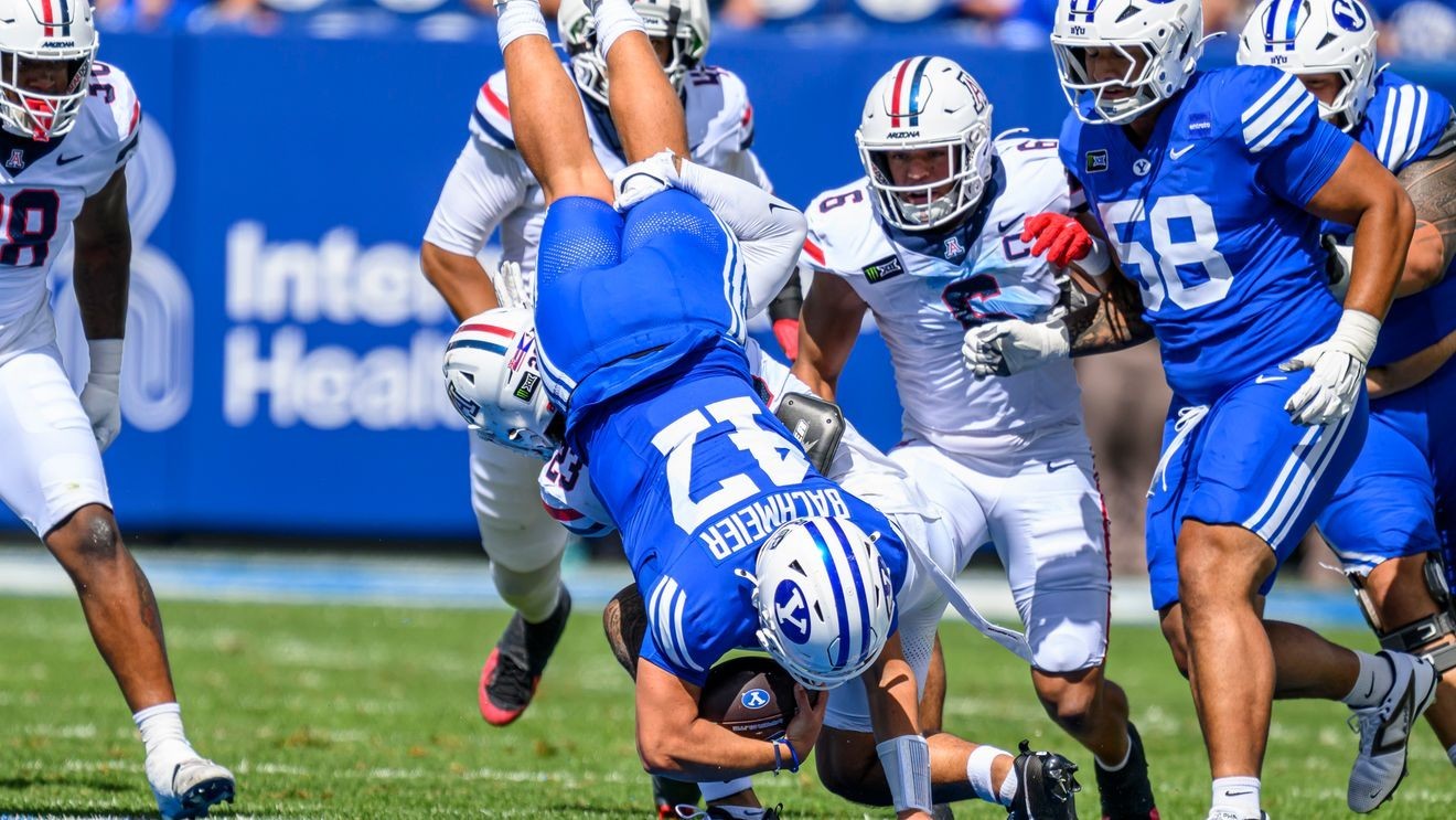 Bear Bachmeier throws 3 TDs as No. 15 BYU beats Arizona 28-17