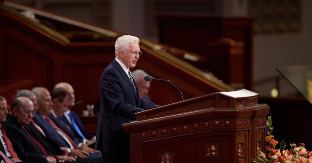 Christofferson condemns gambling in General Conference address