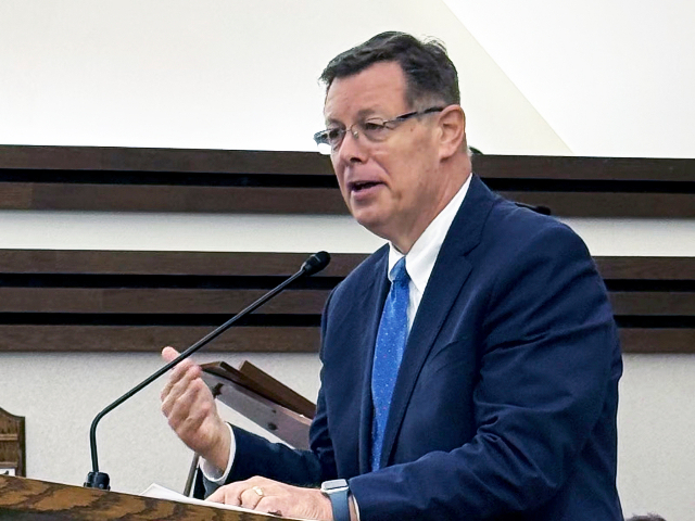 Elder Gilbert says Hispanic youth critical to Church's future in Chicago address