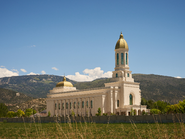Ephraim Utah Temple open house begins for invited guests
